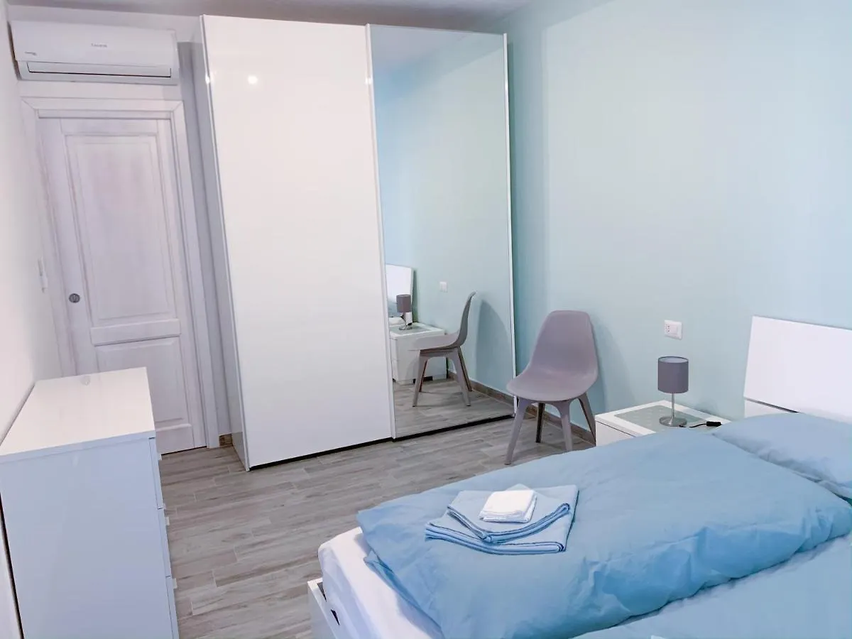 Lamare La Caletta Apartment